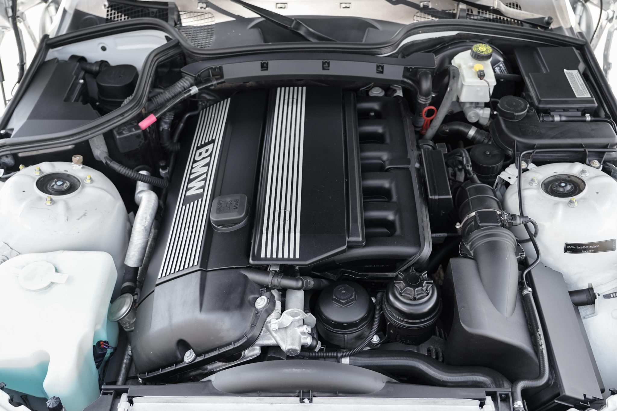 2002 BMW Z3 2.5i 5-Speed – Sesame Cars