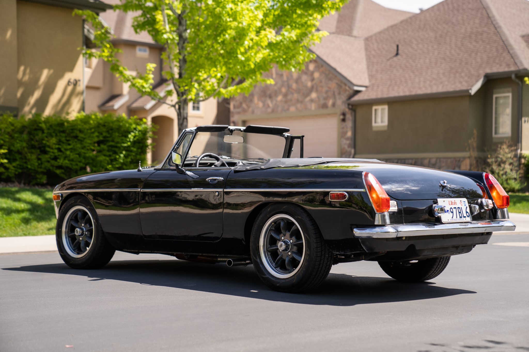 1979 MG MGB Roadster 5-Speed – Sesame Cars