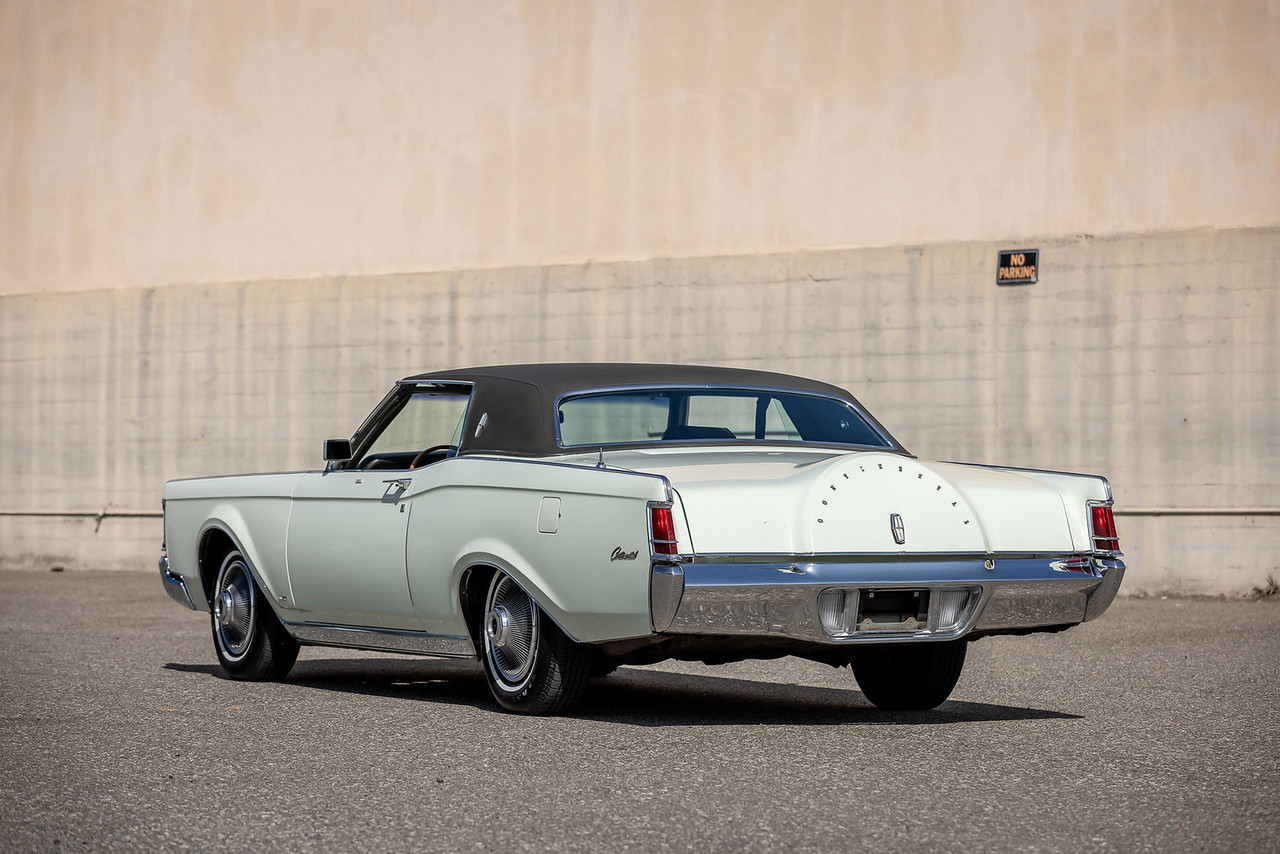 Lincoln Continental Mark Iii The Car