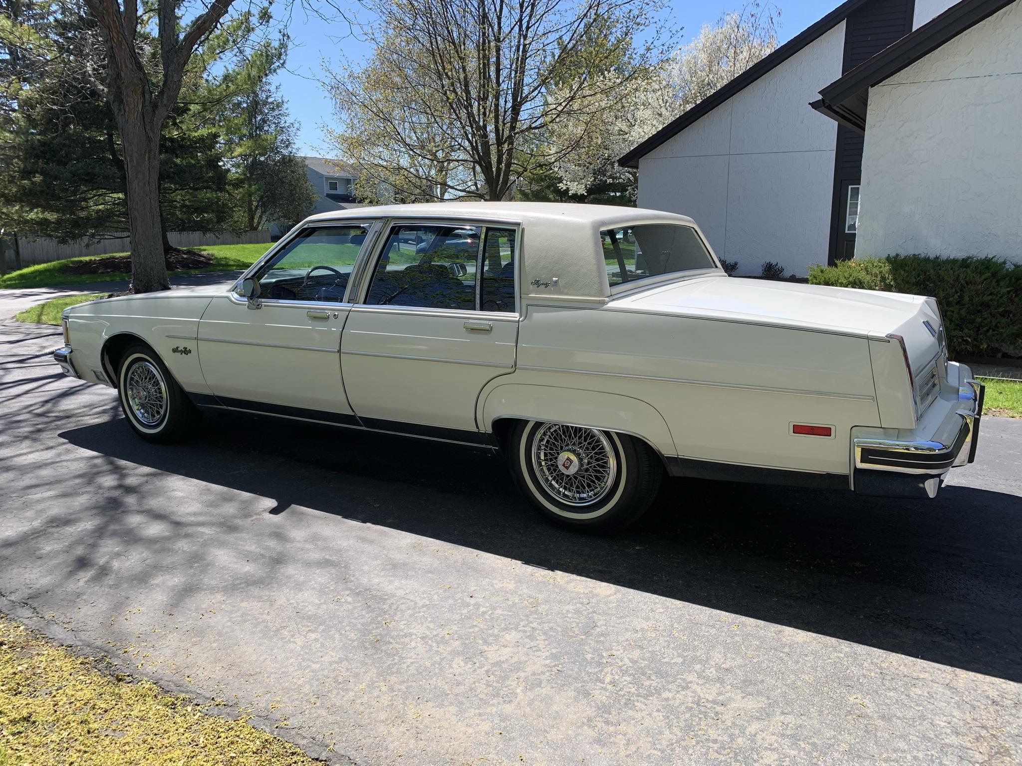 1983 Oldsmobile 98 Regency Brougham – Sesame Cars