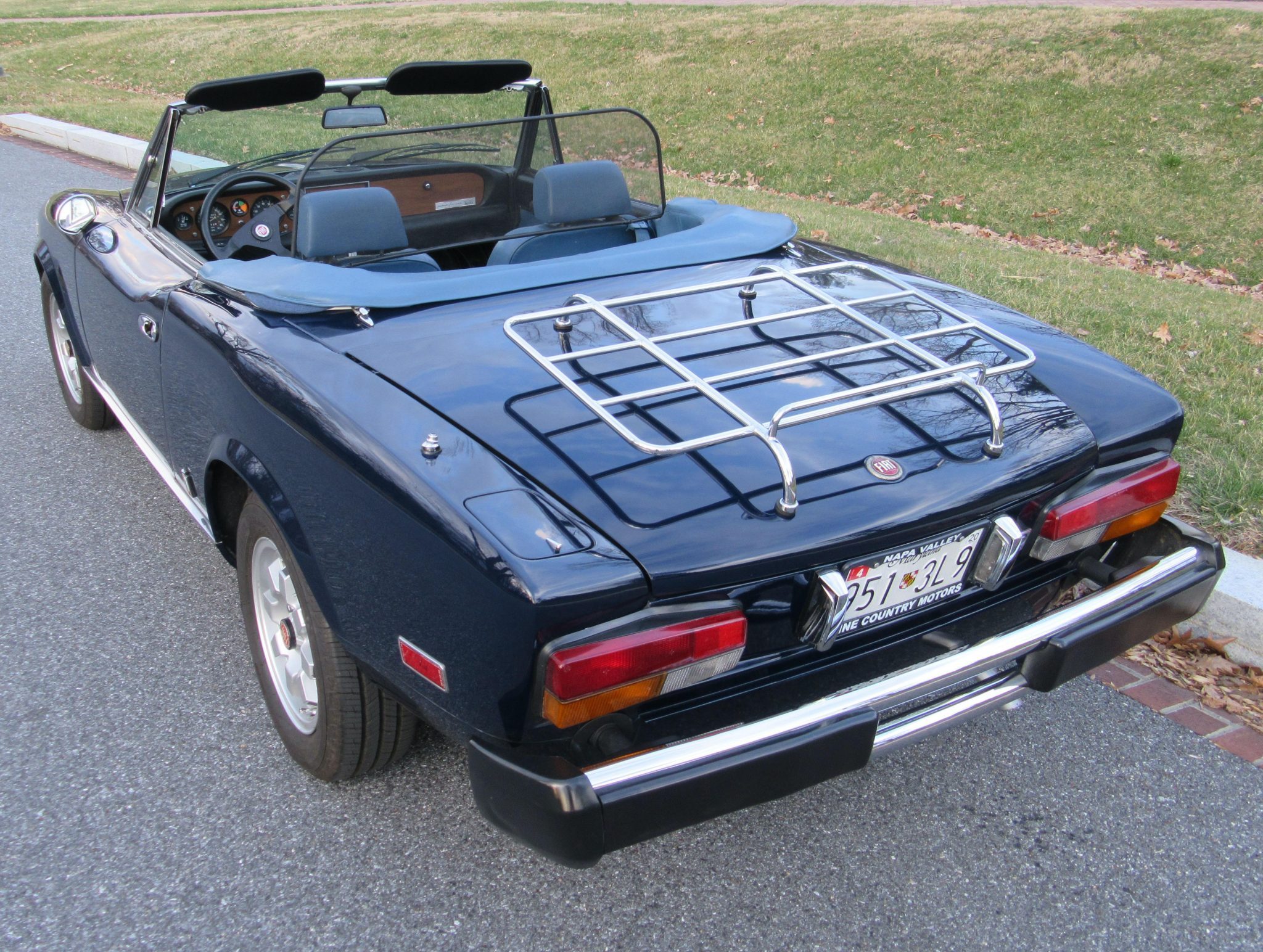 1981 Fiat Spider 2000 Turbo – Sesame Cars