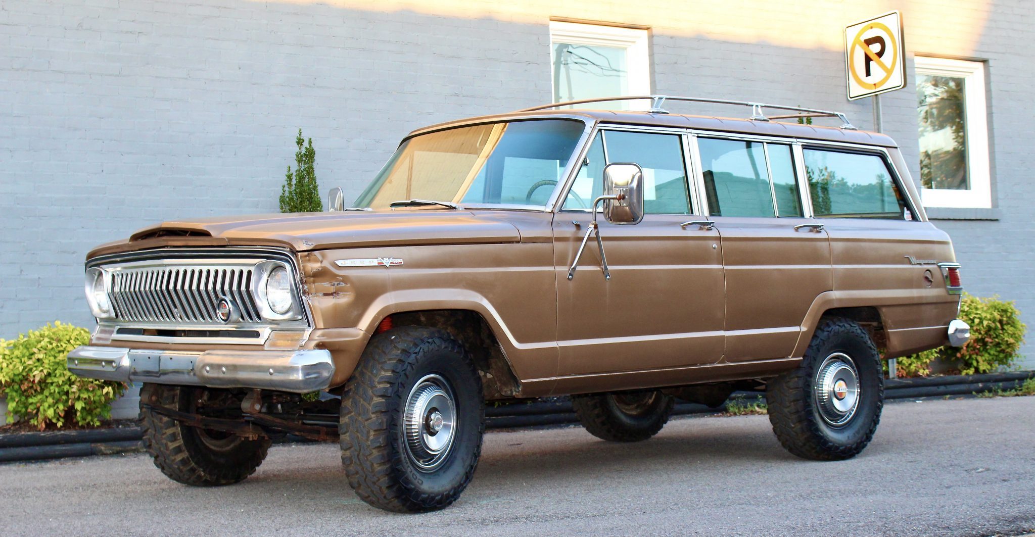 1968 Jeep Wagoneer – Sesame Cars