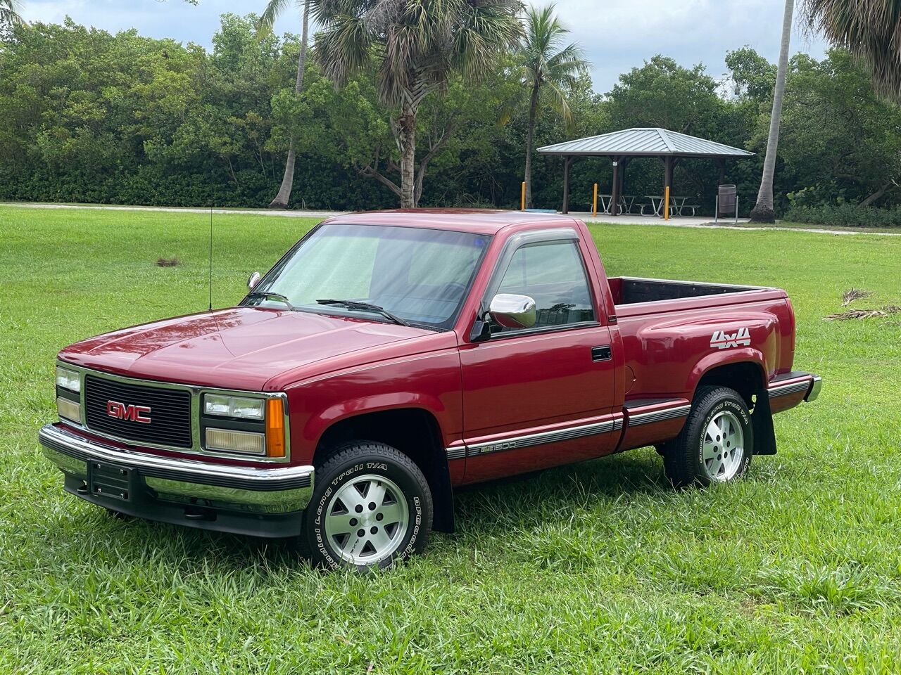 1990 GMC Sierra SLE K1500 Stepside 5-Speed – Sesame Cars