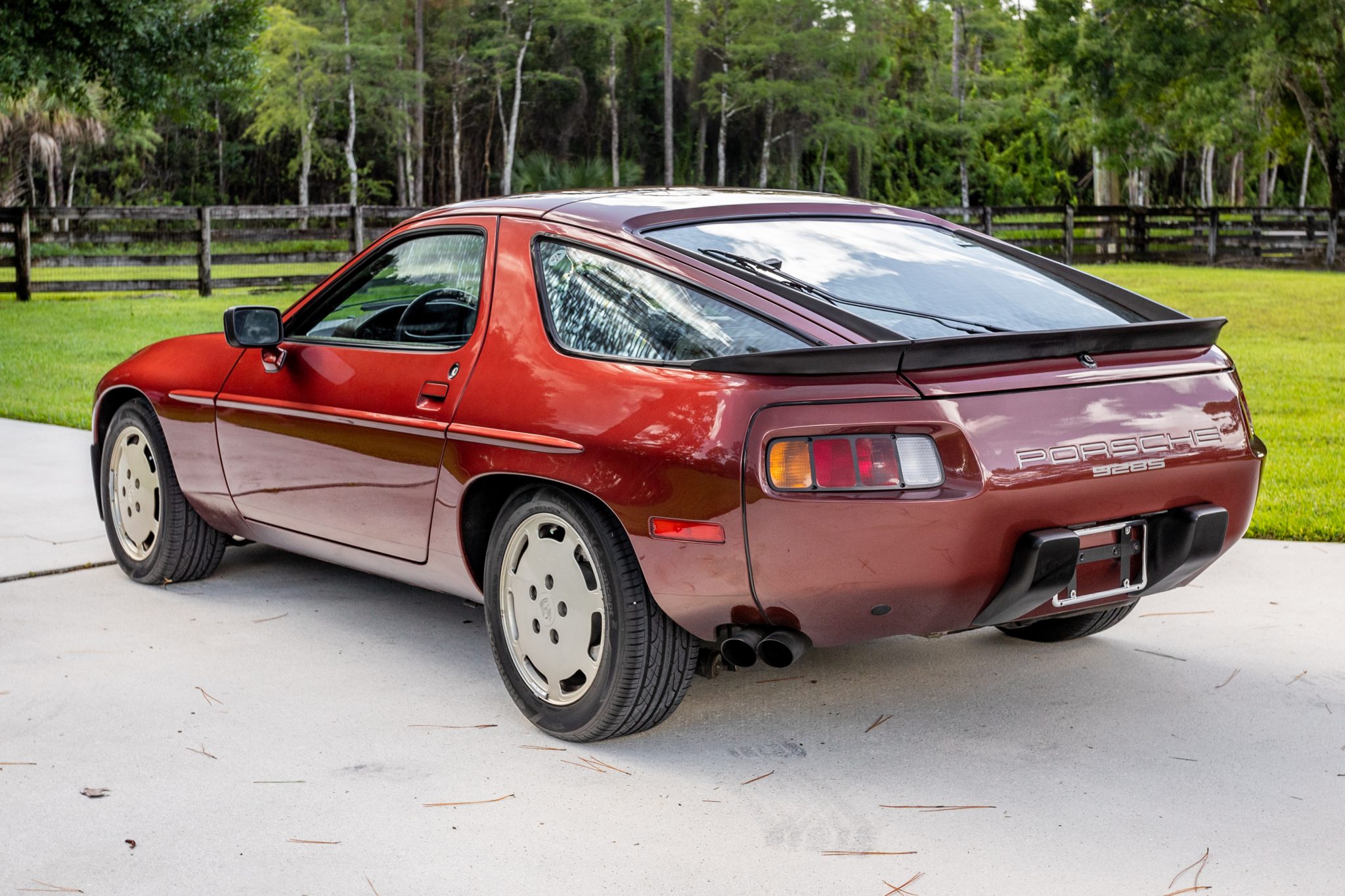 1986 Porsche 928s Sesame Cars