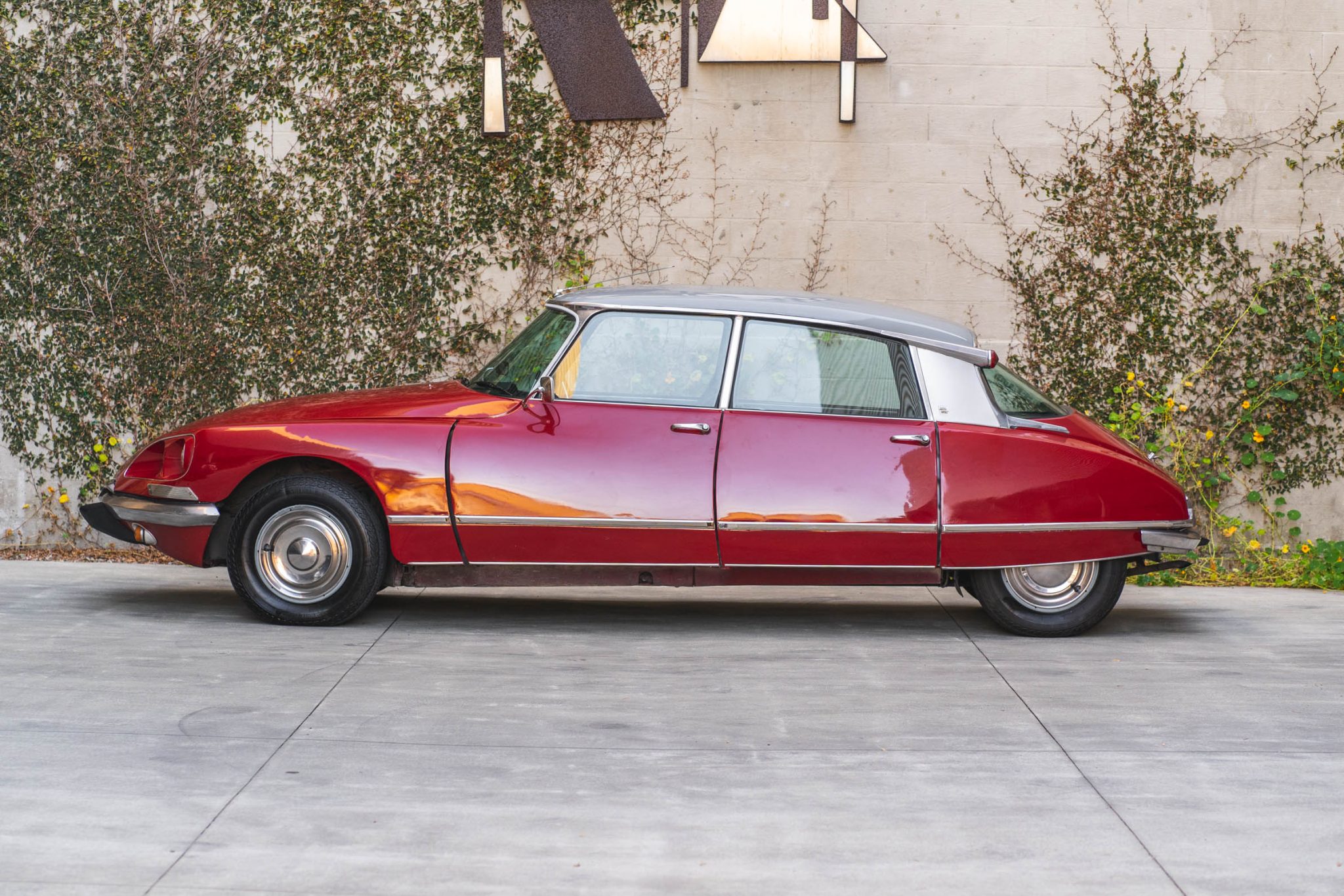 1968 Citroen DS21 Pallas – Sesame Cars