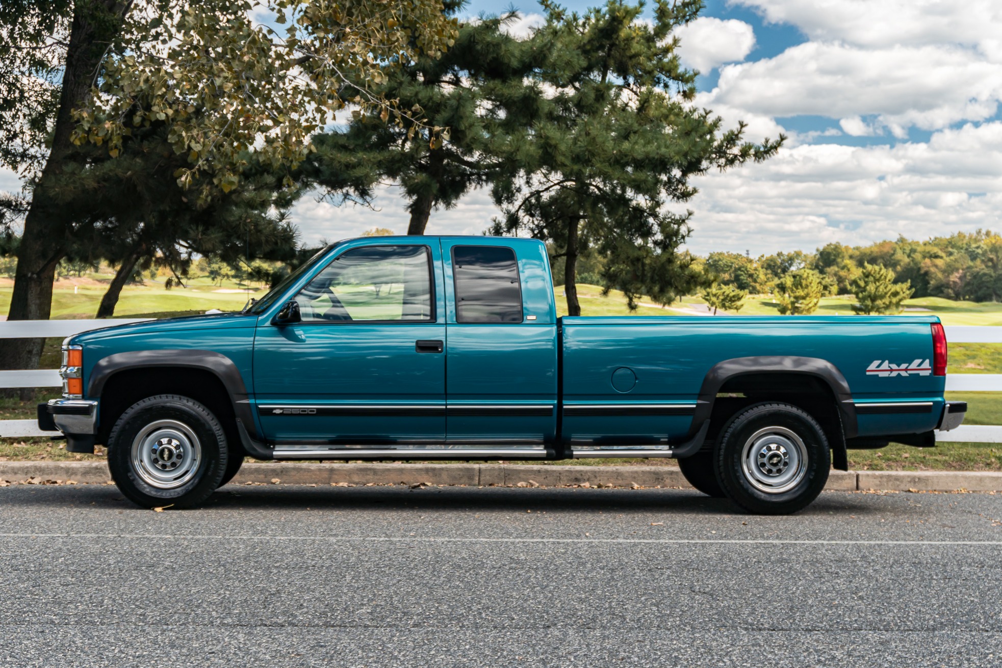1998 Chevrolet K2500 Silverado 6.5L Turbodiesel 5Speed Sesame Cars