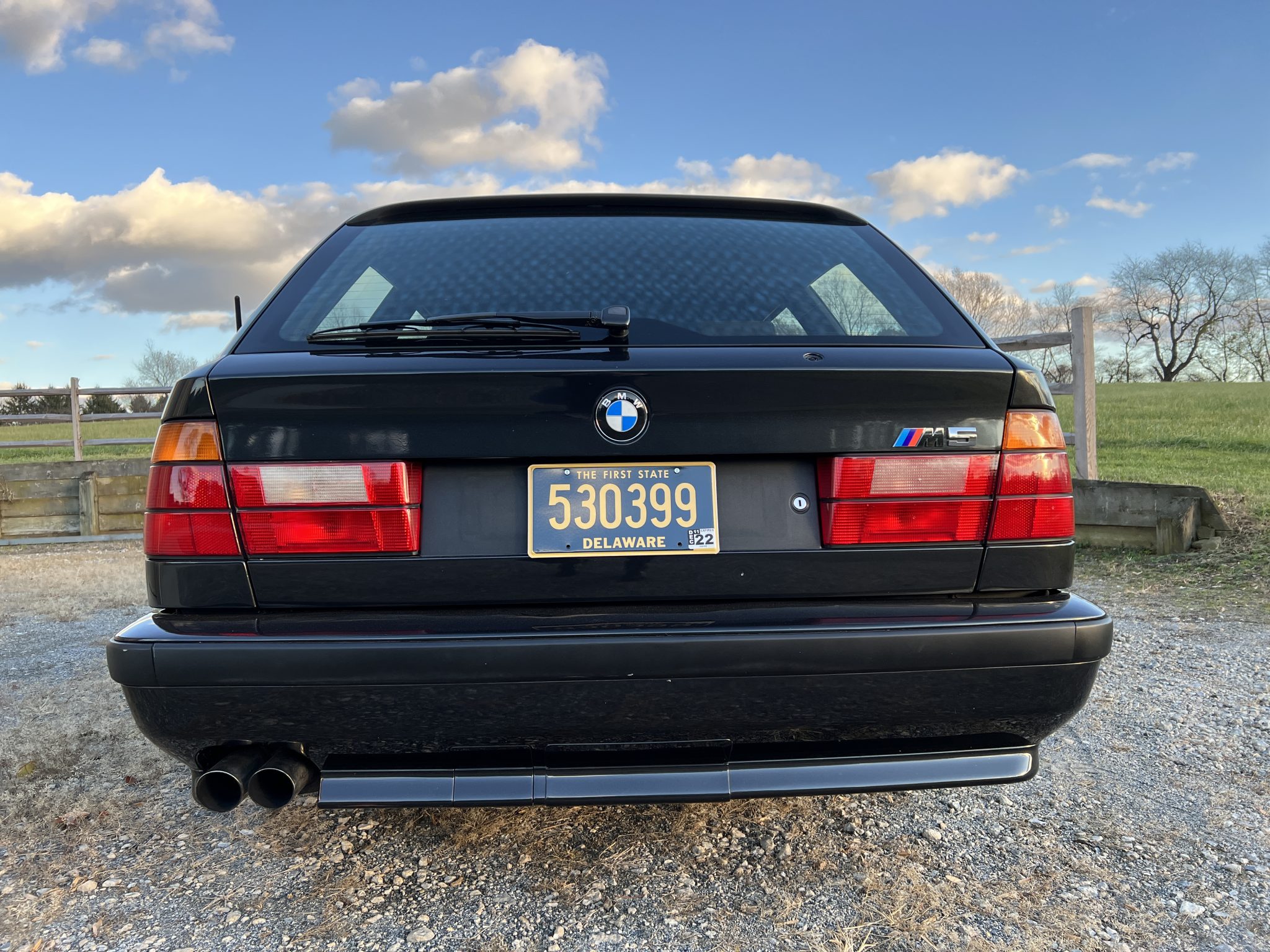 1992-bmw-m5-touring-sesame-cars